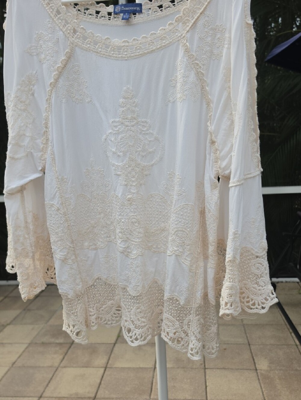 DEMOCRACY Embroidered Crochet-Trim Boho Tunic - Picture 4 of 7